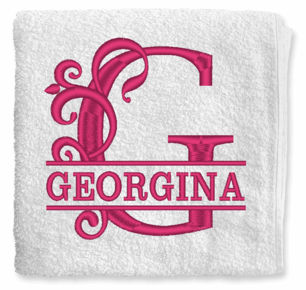 neves-monogrammos törölköző