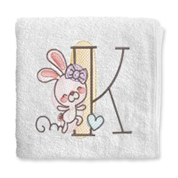 húsvéti monogrammos törölköző